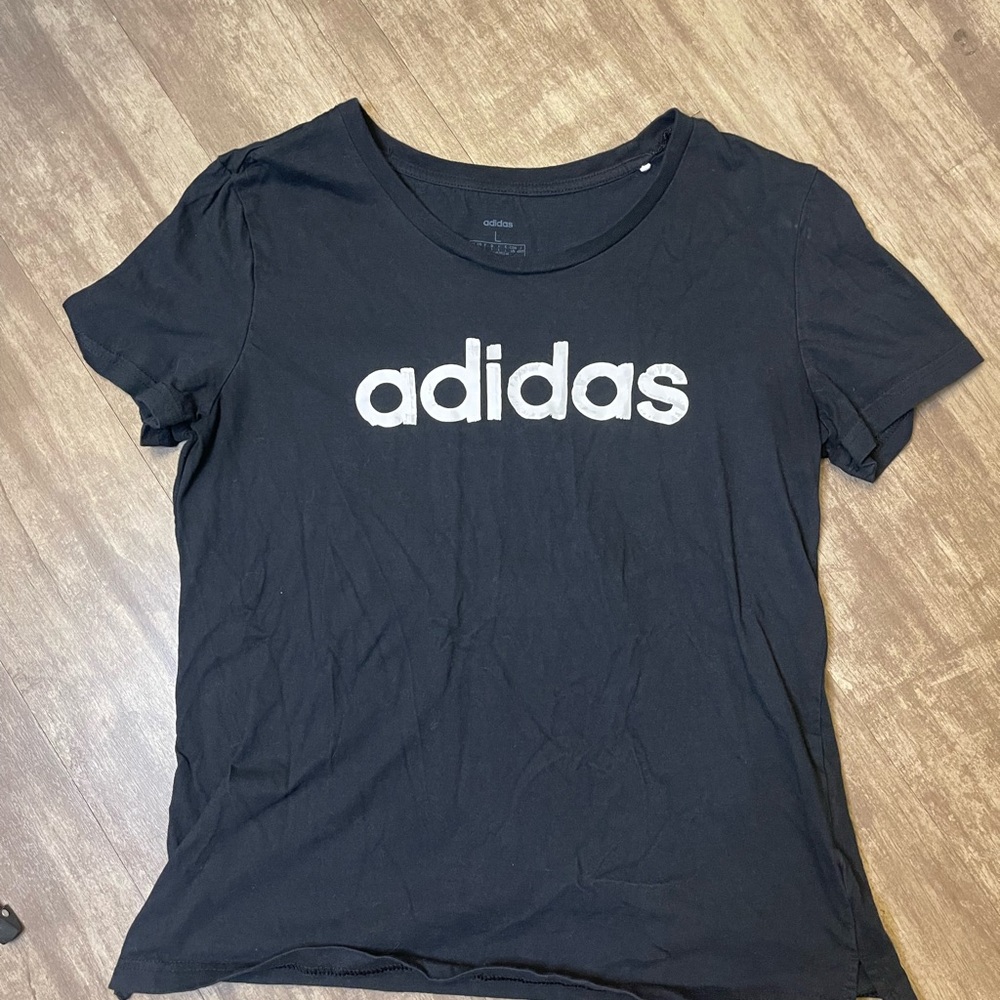 Black short sleeve adidas t shirt